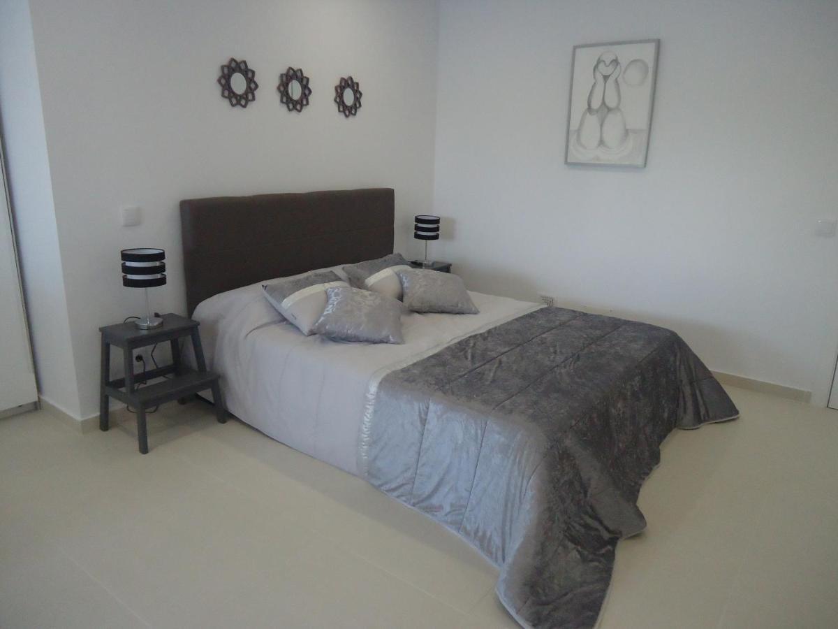 Bed and Breakfast Vivenda L'Olivier Quarteira Zewnętrze zdjęcie